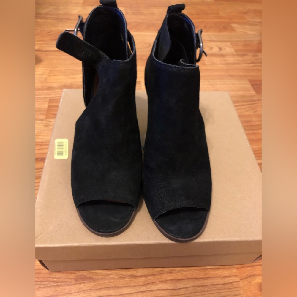 Lucky Brand black booties